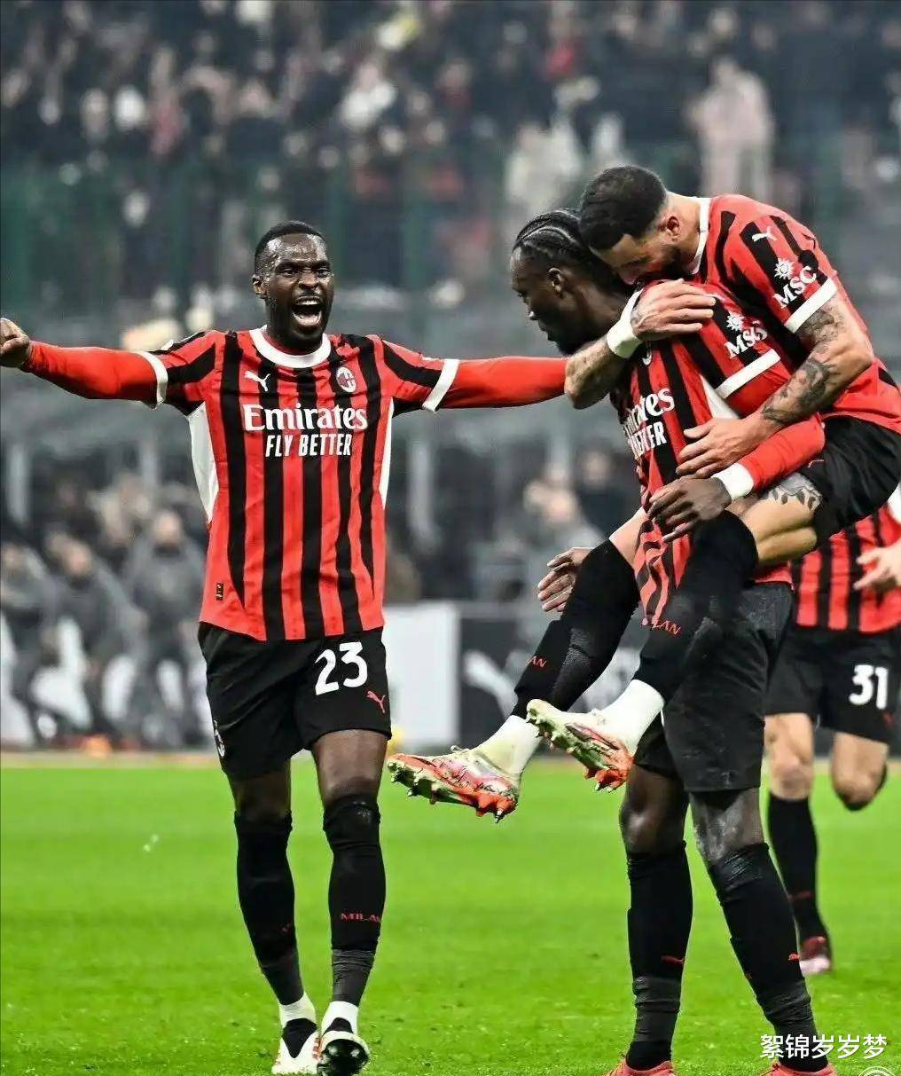 罗马发布备战花絮，今晨强势反弹，意大利杯任务艰巨，临场指挥获称赞(马竞30塞维利亚全场集锦)