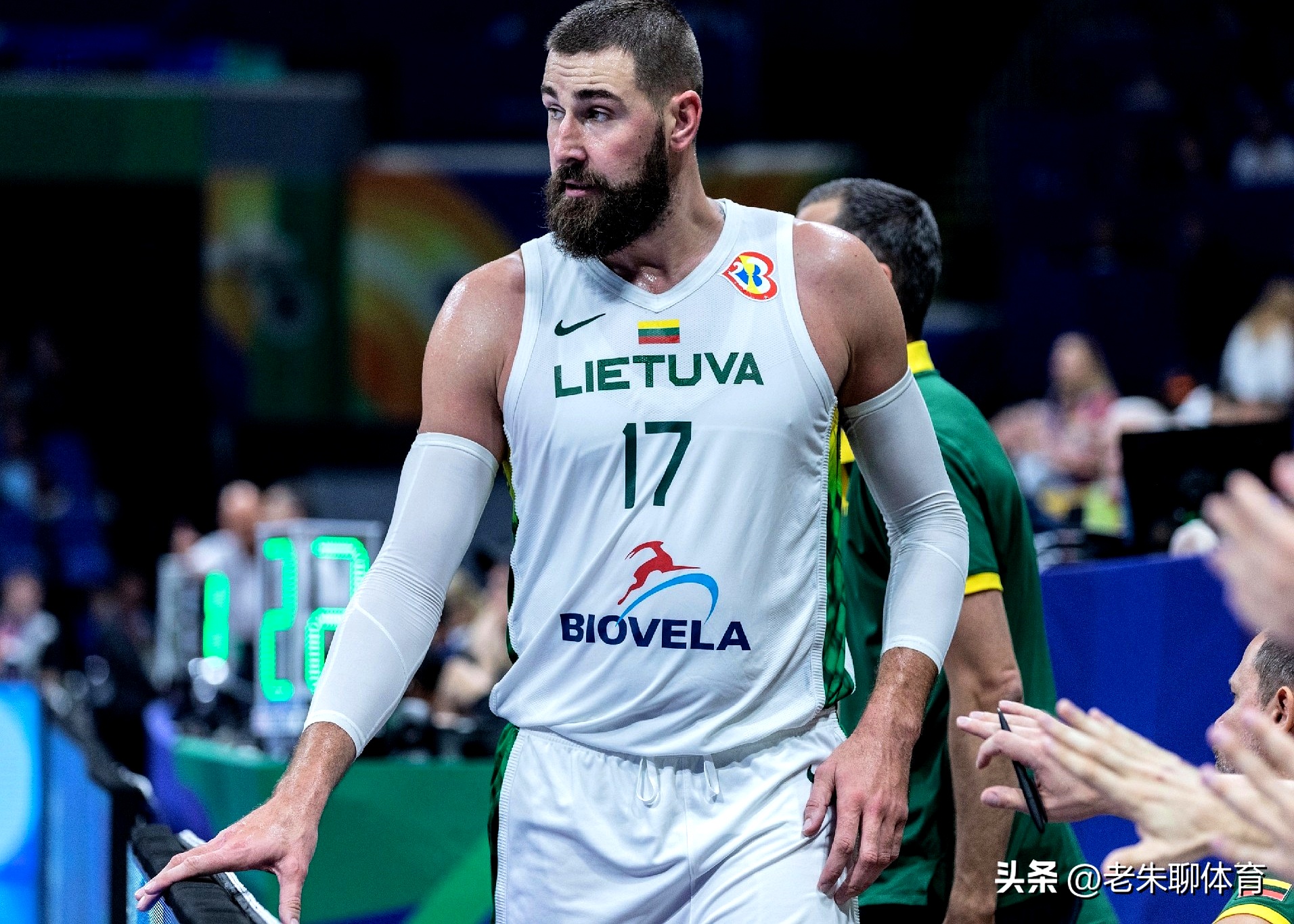 包含欧篮联清晨再迎强敌,广州队遗憾出局,主帅态度:球迷炸锅,纪律约束更严格的词条 包含欧篮联清晨再迎强敌,广州队遗憾出局,主帅态度:球迷炸锅,纪律约束更严格的词条