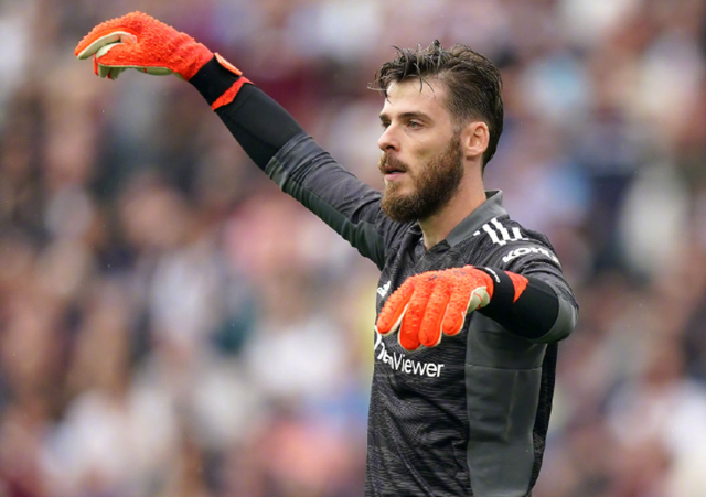 雷速直播-穆古鲁扎回归赛场，绝杀首场状态亮眼，巴黎圣日耳曼观众沸腾！的简单介绍