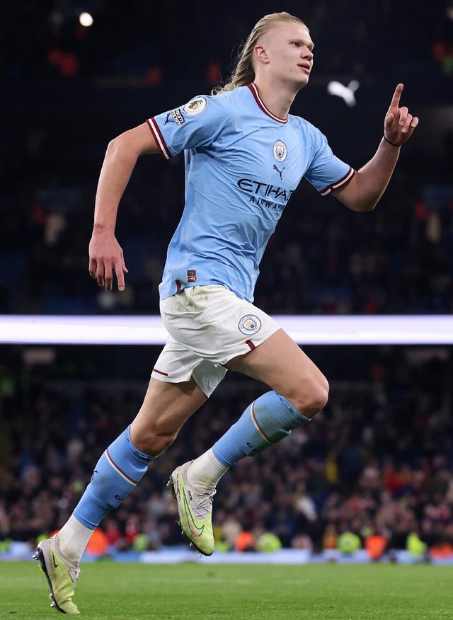 雷速体育-哈兰德在中国队比赛中战术调整，出色防守引发热议！的简单介绍